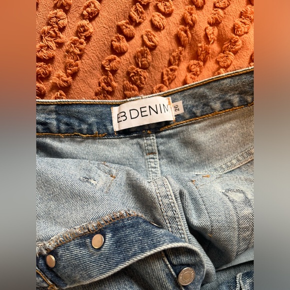 EB denim Unraveled 2 jeans - Picture 3 of 6